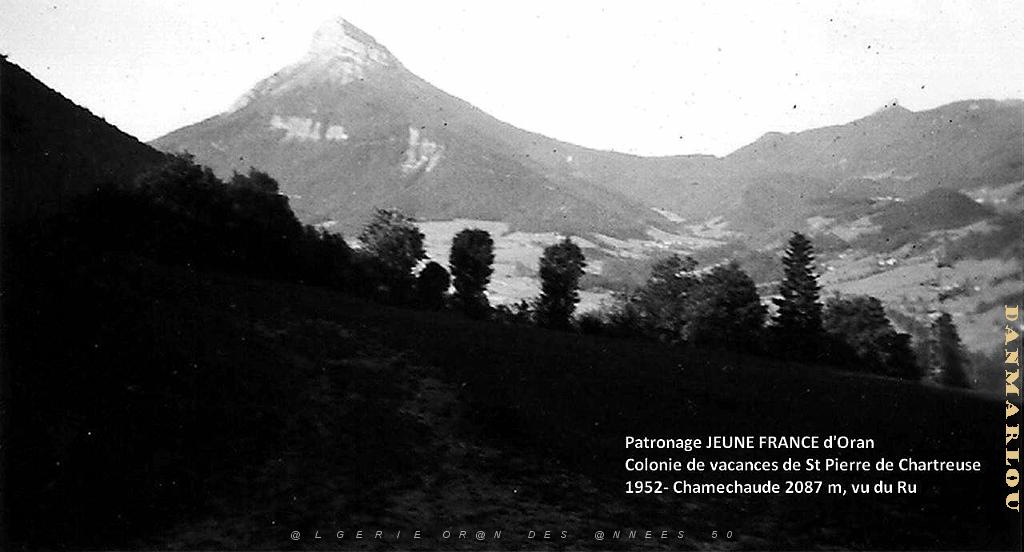 COLO JEUNE FRANCE 1952 Chamechaude, 2087m, vu du Ru.jpg